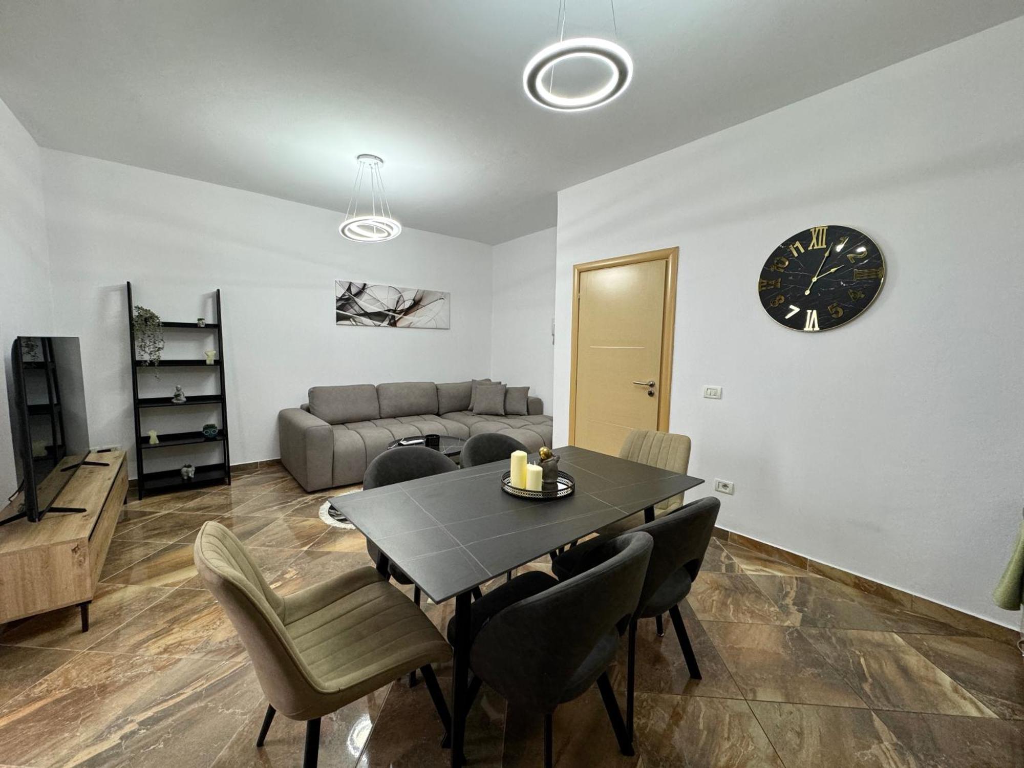 Luxury Apartments In City Center Durres Exterior photo